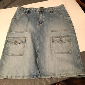 Retro Santana Y2K 6 pocket jean skirt, size 13 /34, slit in front